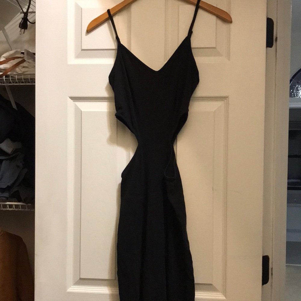 Minkpink Size small black dress